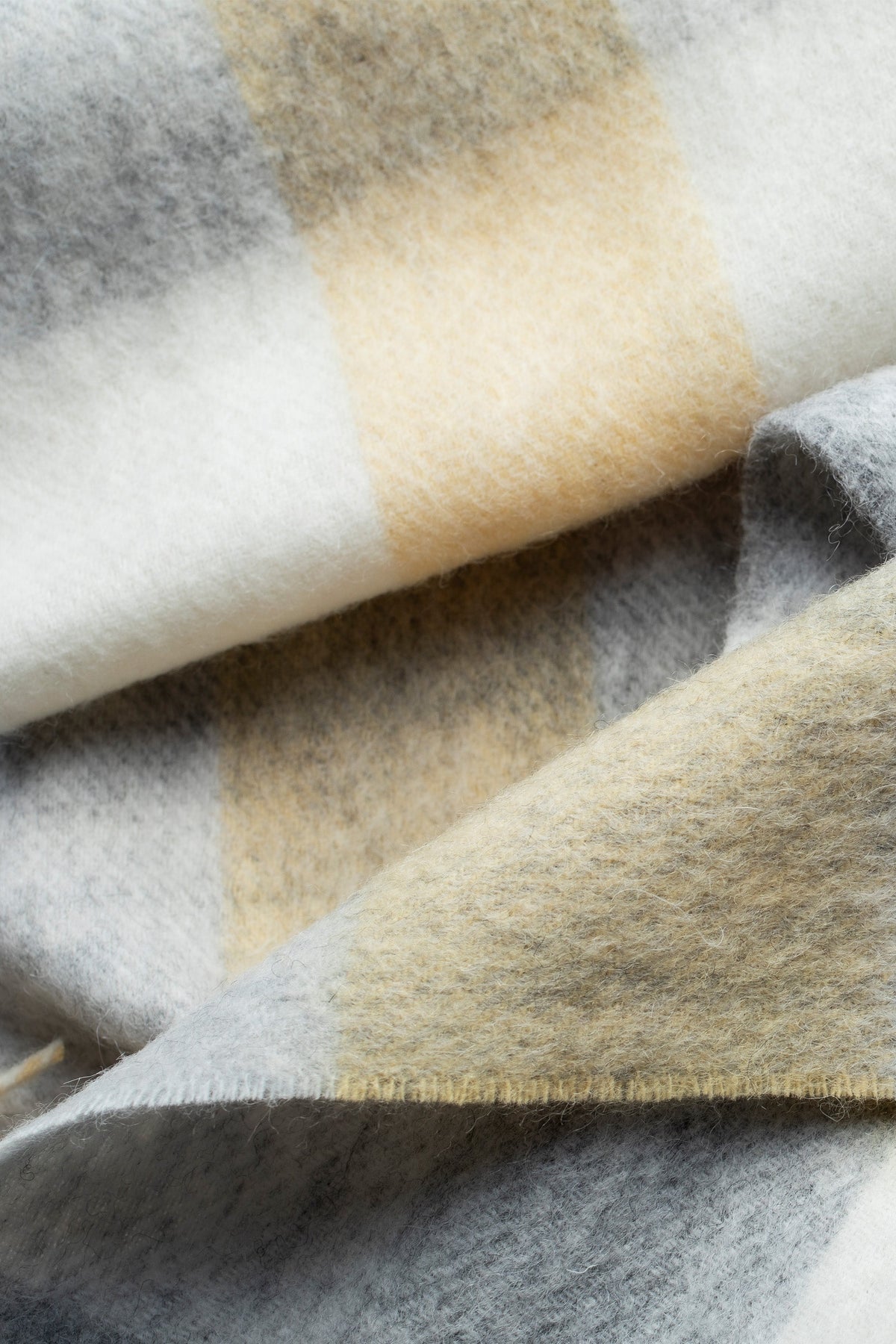 5 Square Check Lambswool Scarf - Butter